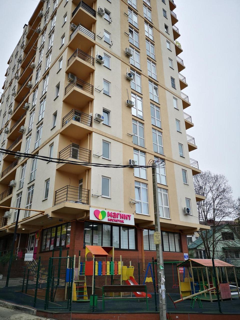 Студия На Апшеронской Apartman Kugyepszta Kültér fotó